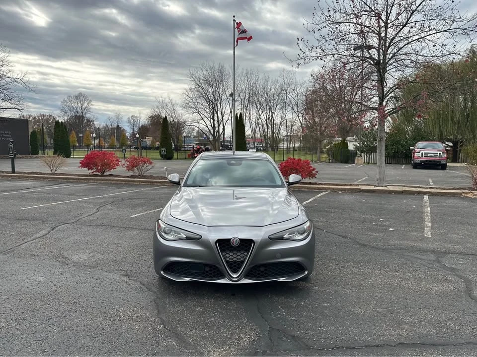 2018 Alfa Romeo Giulia - Image 2 of 19