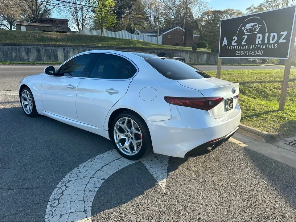 2018 Alfa Romeo Giulia - Image 2 of 12