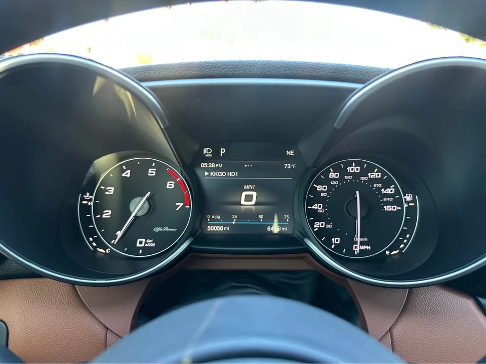 2018 Alfa Romeo Giulia - Image 17 of 20