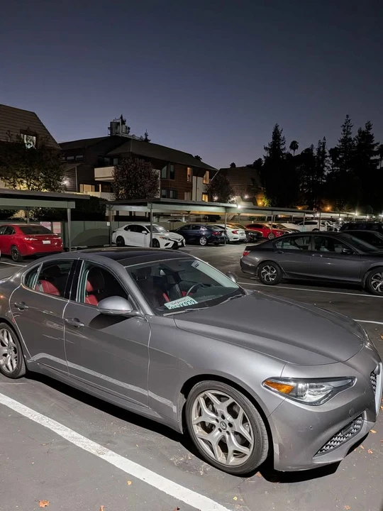 2018 Alfa Romeo Giulia - Image 4 of 9
