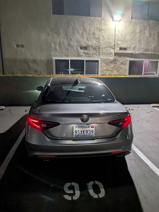 2018 Alfa Romeo Giulia - Image 2 of 9