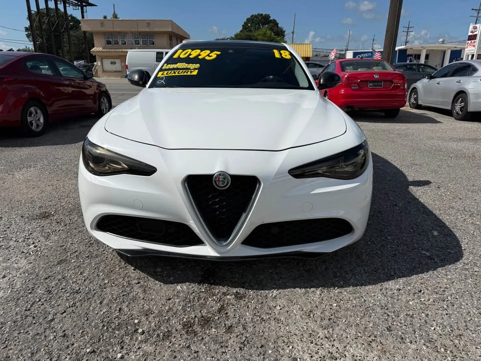 2018 Alfa Romeo Giulia - Image 2 of 20