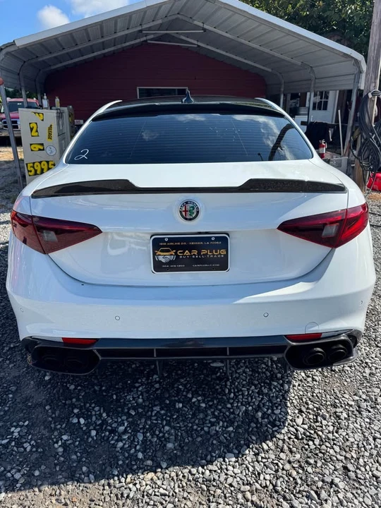2018 Alfa Romeo Giulia - Image 2 of 20