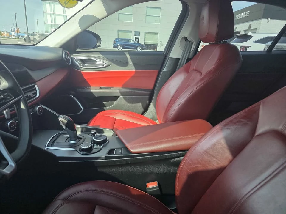 2018 Alfa Romeo Giulia - Image 3 of 7