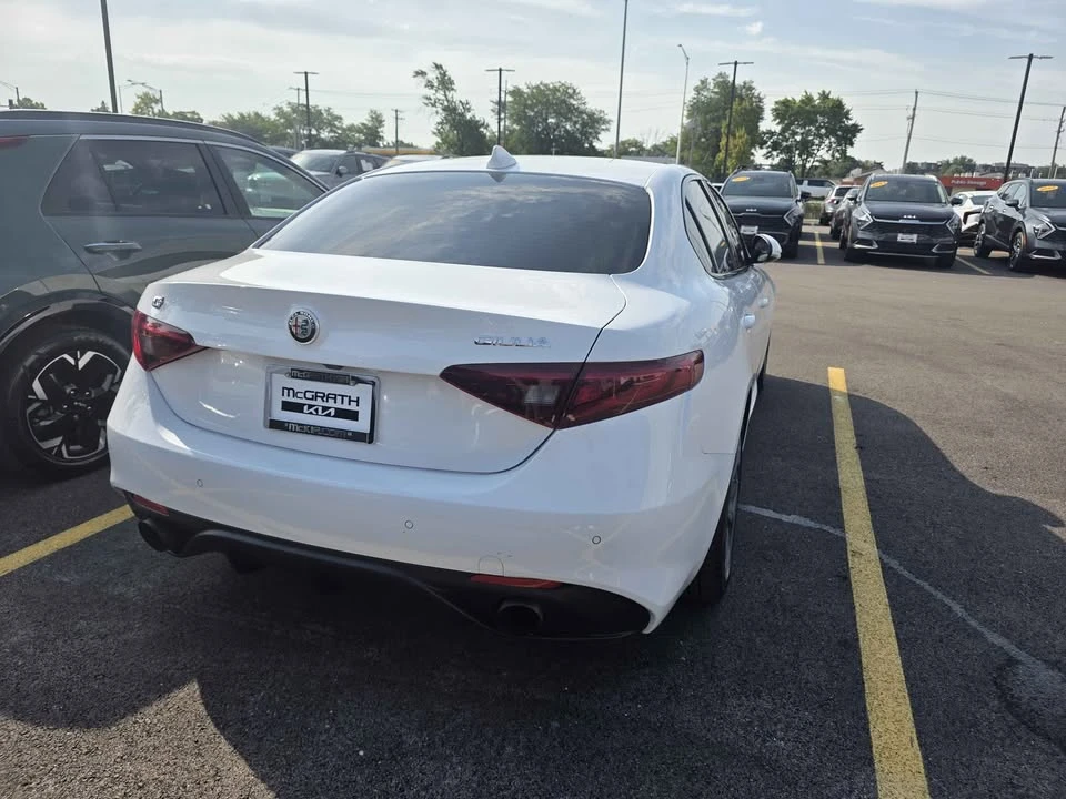 2018 Alfa Romeo Giulia - Image 5 of 7