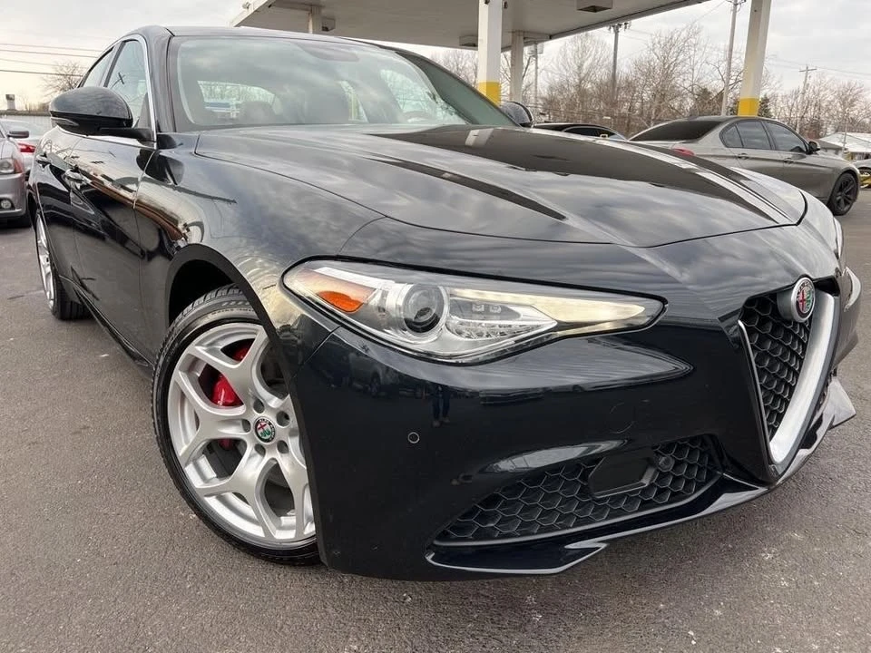 2018 Alfa Romeo Giulia - Image 7 of 20