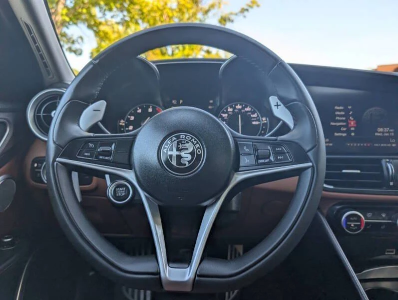 2018 Alfa Romeo Giulia - Image 6 of 20