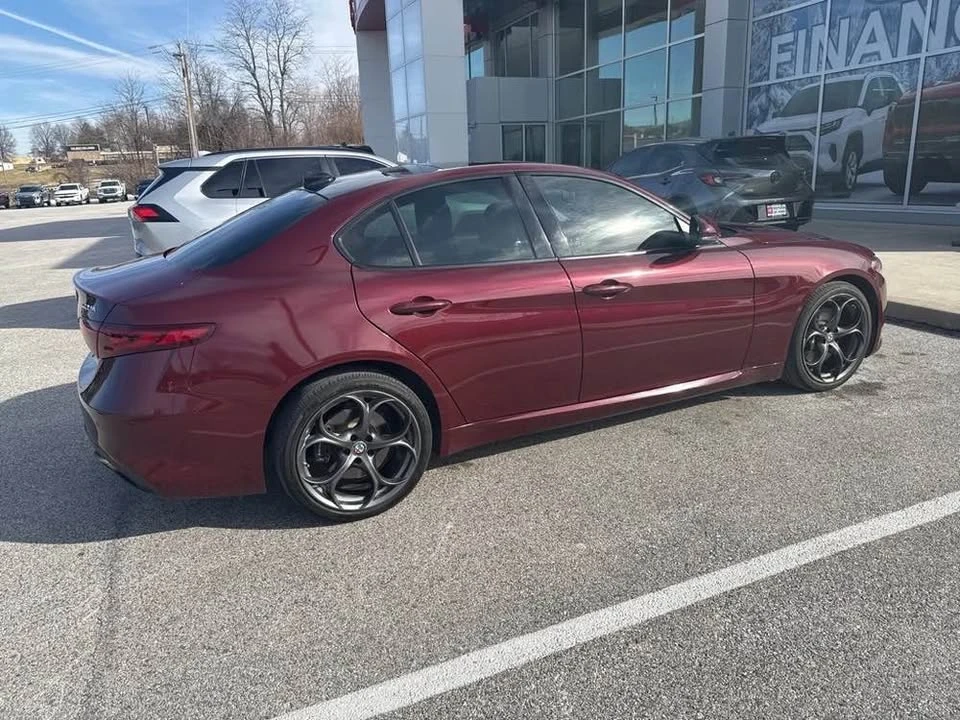2018 Alfa Romeo Giulia - Image 2 of 4