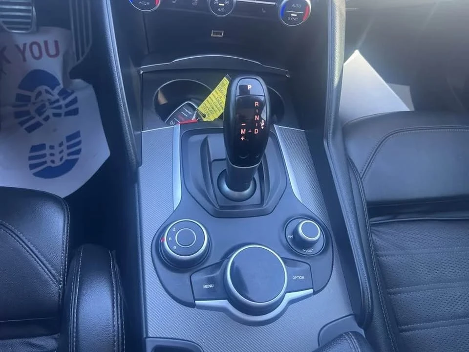 2018 Alfa Romeo Giulia - Image 7 of 10