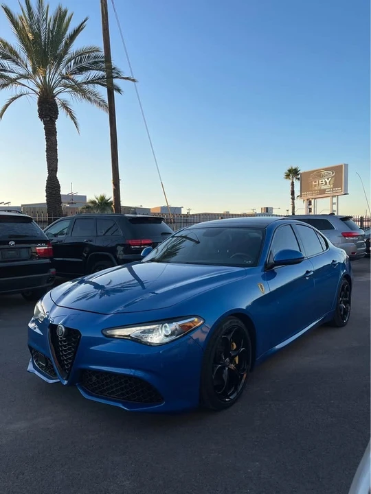 2018 Alfa Romeo Giulia - Image 8 of 14