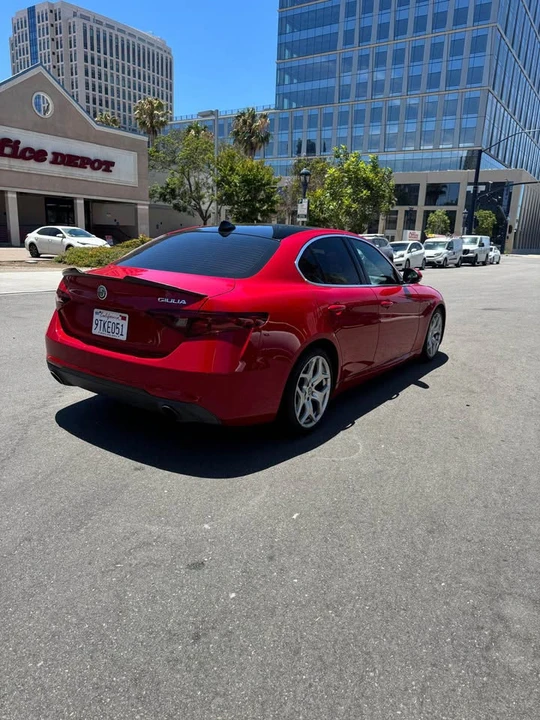 2018 Alfa Romeo Giulia - Image 3 of 8