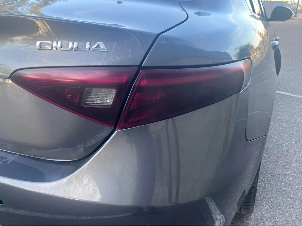 2018 Alfa Romeo Giulia - Image 12 of 19