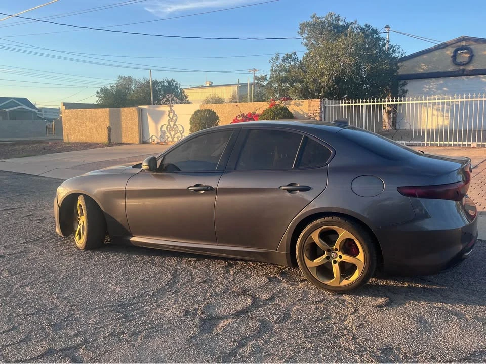 2018 Alfa Romeo Giulia - Image 5 of 19
