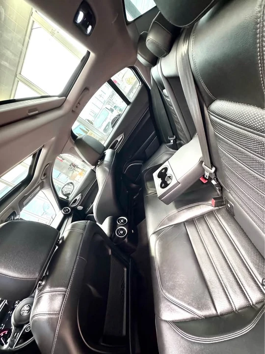 2018 Alfa Romeo Giulia - Image 4 of 4