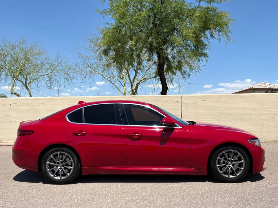 2018 Alfa Romeo Giulia - Image 3 of 19