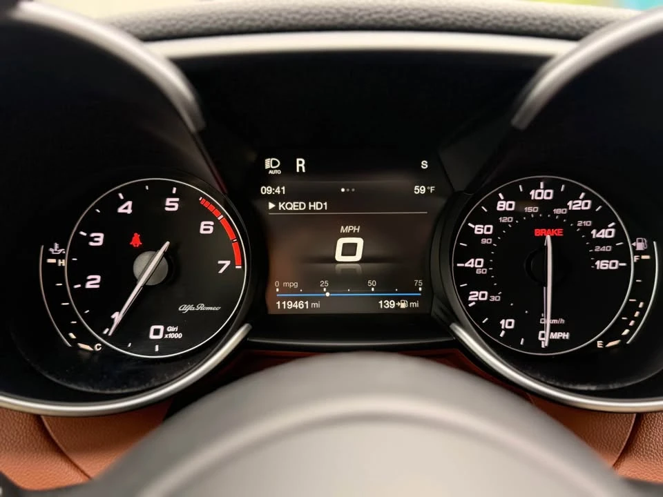 2018 Alfa Romeo Giulia - Image 12 of 16