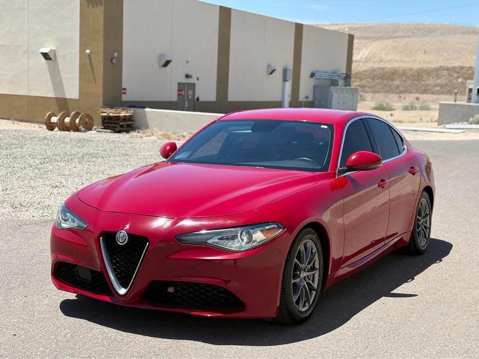 2018 Alfa Romeo Giulia - Image 6 of 19