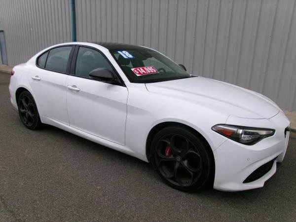 2018 Alfa Romeo Giulia - Image 7 of 20