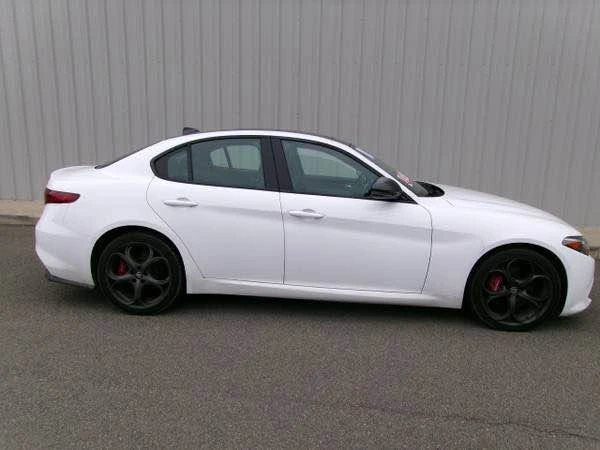 2018 Alfa Romeo Giulia - Image 5 of 20