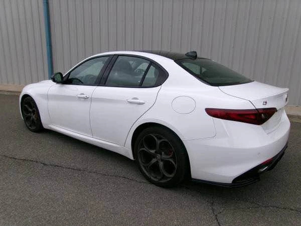 2018 Alfa Romeo Giulia - Image 3 of 20
