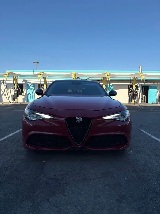 2018 Alfa Romeo Giulia - Image 6 of 19
