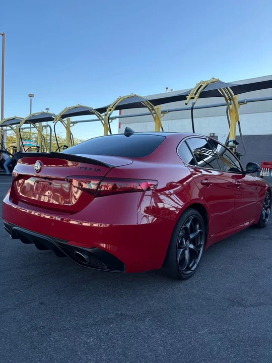 2018 Alfa Romeo Giulia - Image 3 of 19