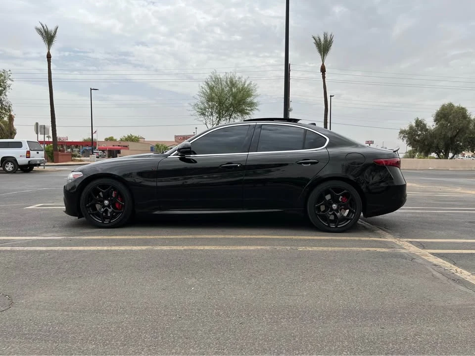 2018 Alfa Romeo Giulia - Image 3 of 15