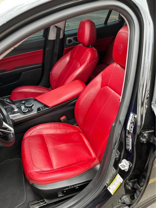 2018 Alfa Romeo Giulia - Image 7 of 15