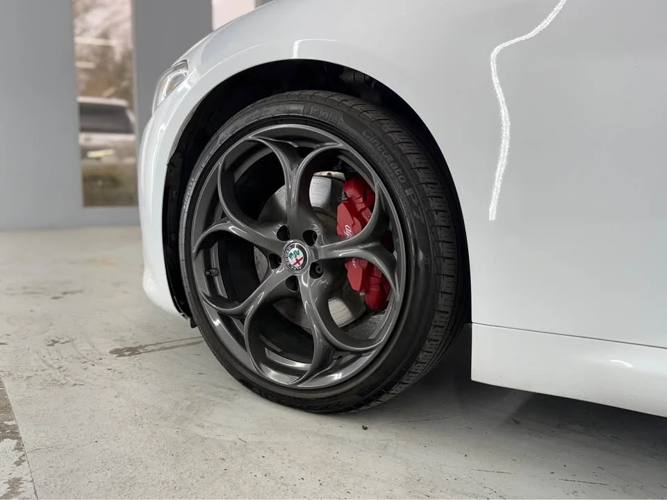 2018 Alfa Romeo Giulia - Image 10 of 20