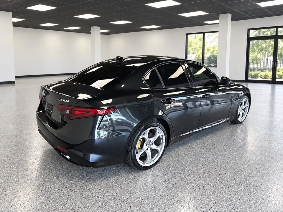 2018 Alfa Romeo Giulia - Image 2 of 7