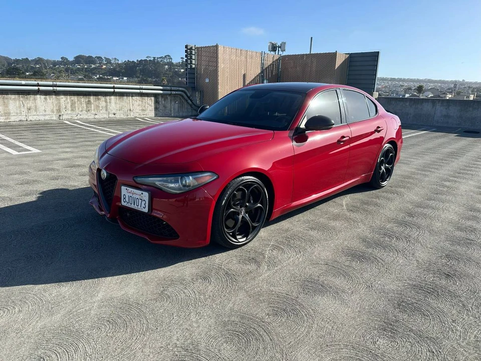 2018 Alfa Romeo Giulia - Image 3 of 19