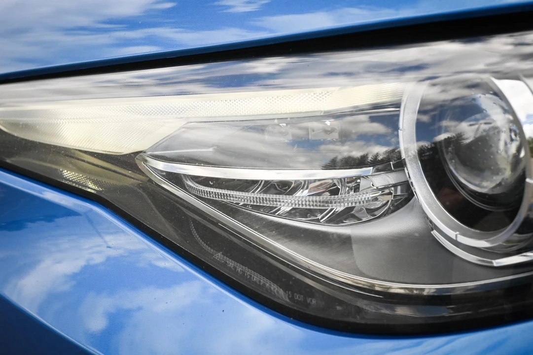 2018 Alfa Romeo Giulia Quadrifoglio - Image 14 of 31