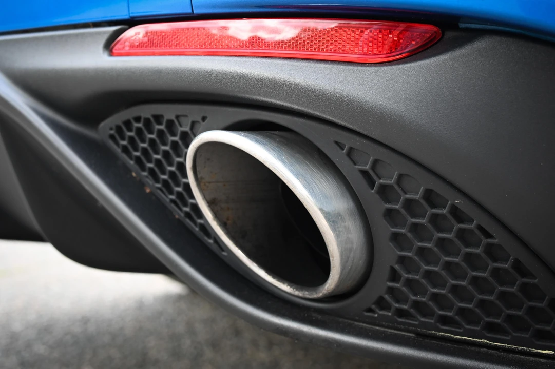 2018 Alfa Romeo Giulia Quadrifoglio - Image 20 of 31