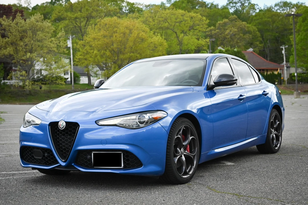 2018 Alfa Romeo Giulia Quadrifoglio - Image 6 of 31