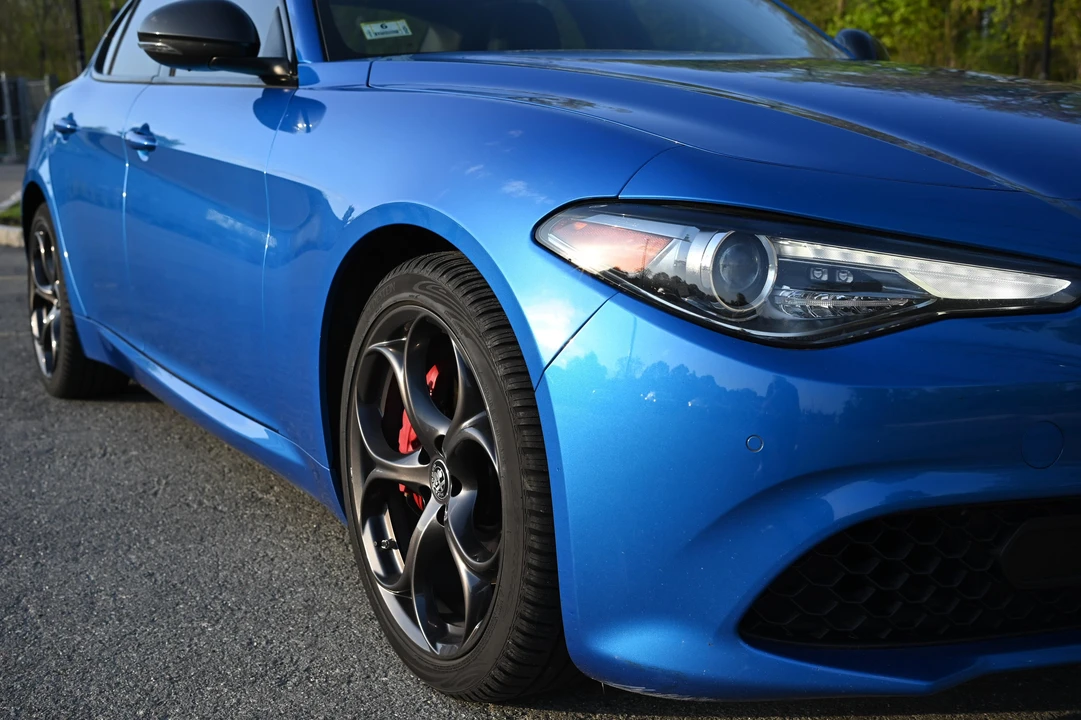 2018 Alfa Romeo Giulia Quadrifoglio - Image 10 of 31