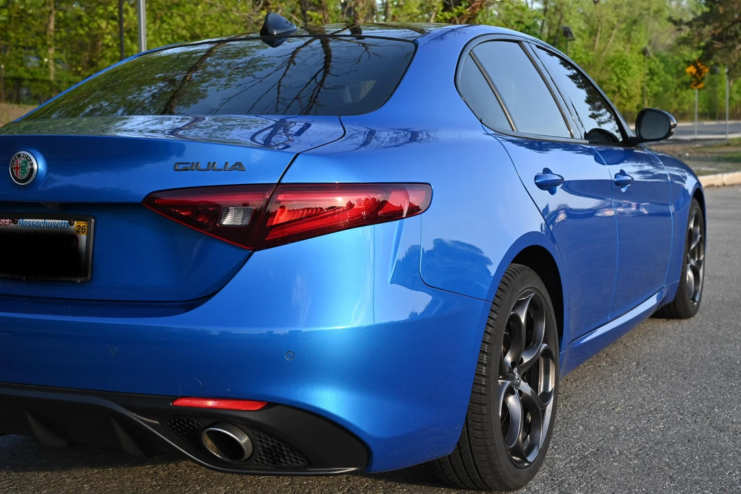 2018 Alfa Romeo Giulia Quadrifoglio - Image 26 of 31