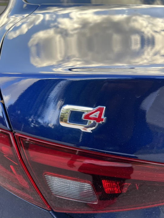 2018 Alfa Romeo Giulia - Image 23 of 31