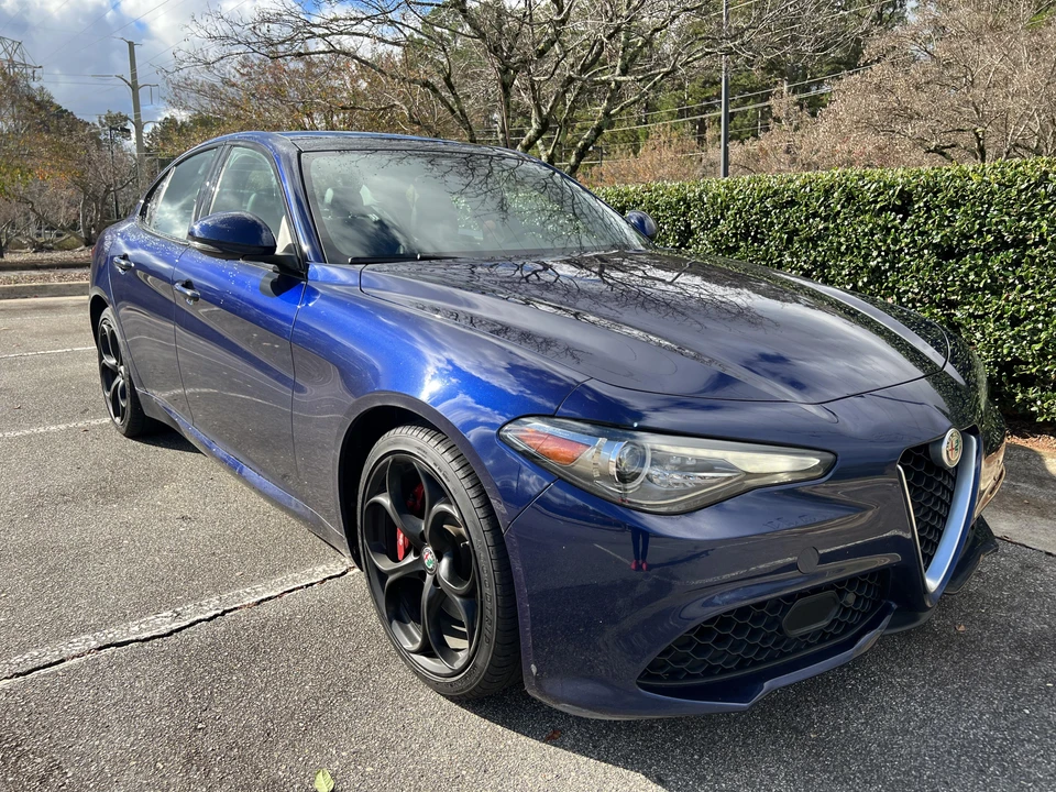 2018 Alfa Romeo Giulia - Image 20 of 31