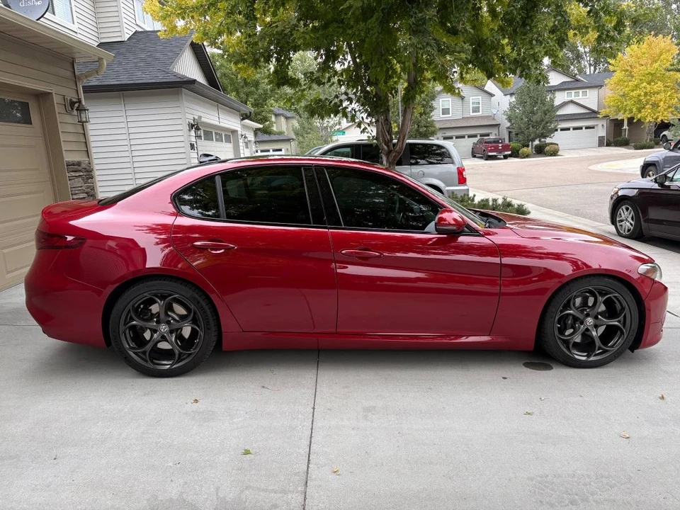 2018 Alfa Romeo Giulia - Image 6 of 18