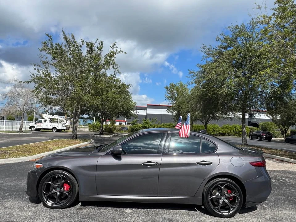 2018 Alfa Romeo Giulia - Image 6 of 19