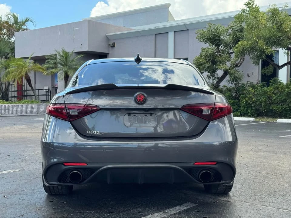 2018 Alfa Romeo Giulia - Image 7 of 12
