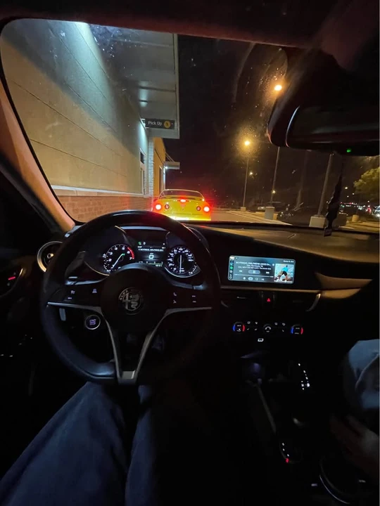 2018 Alfa Romeo Giulia - Image 8 of 12
