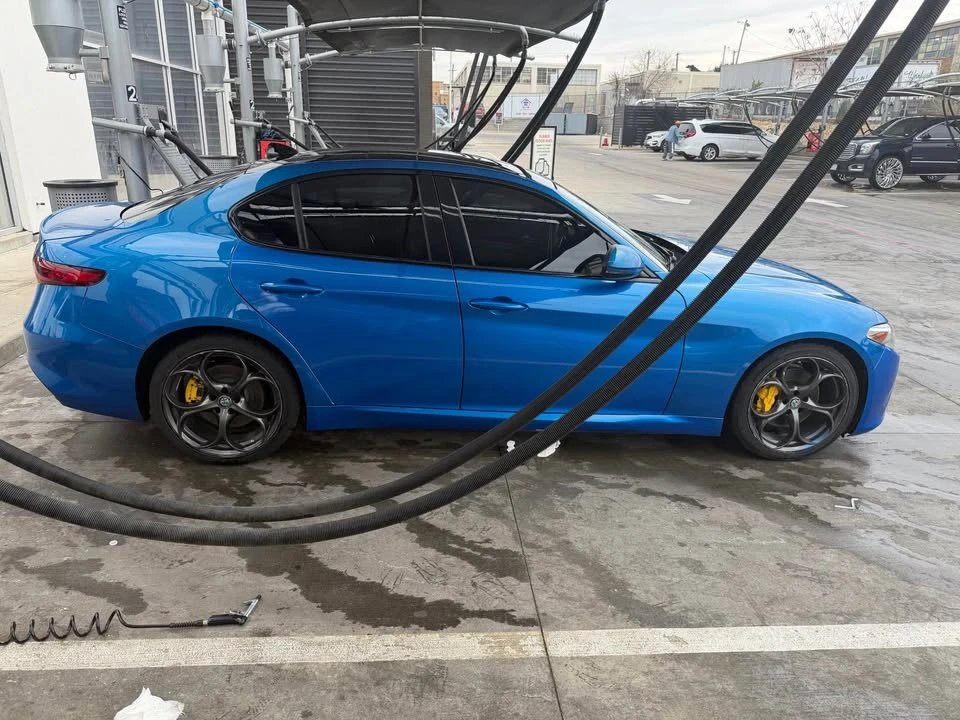 2018 Alfa Romeo Giulia - Image 3 of 4