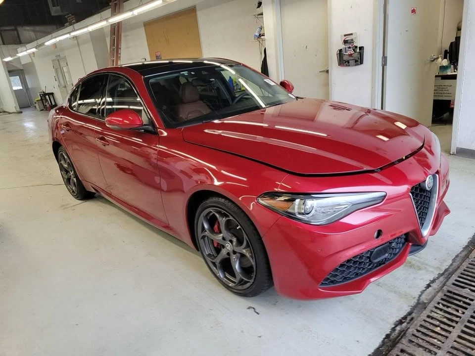 2018 Alfa Romeo Giulia - Image 3 of 12