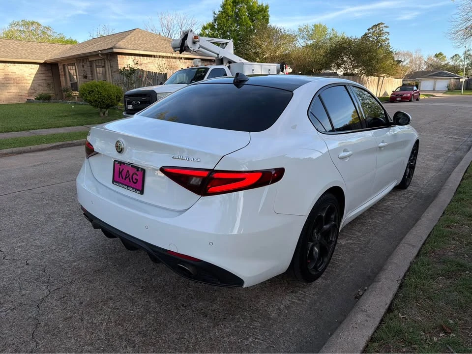 2018 Alfa Romeo Giulia - Image 3 of 18