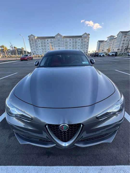 2018 Alfa Romeo Giulia - Image 8 of 20
