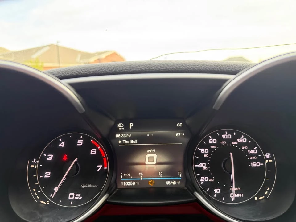 2018 Alfa Romeo Giulia - Image 19 of 19