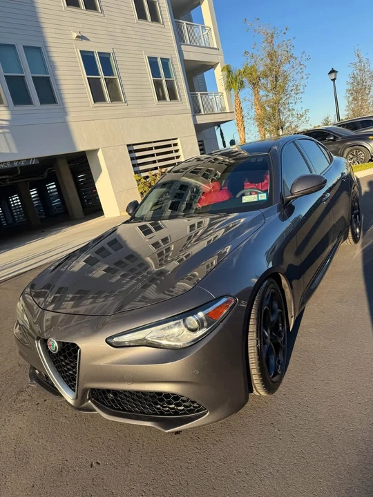 2018 Alfa Romeo Giulia - Image 2 of 20