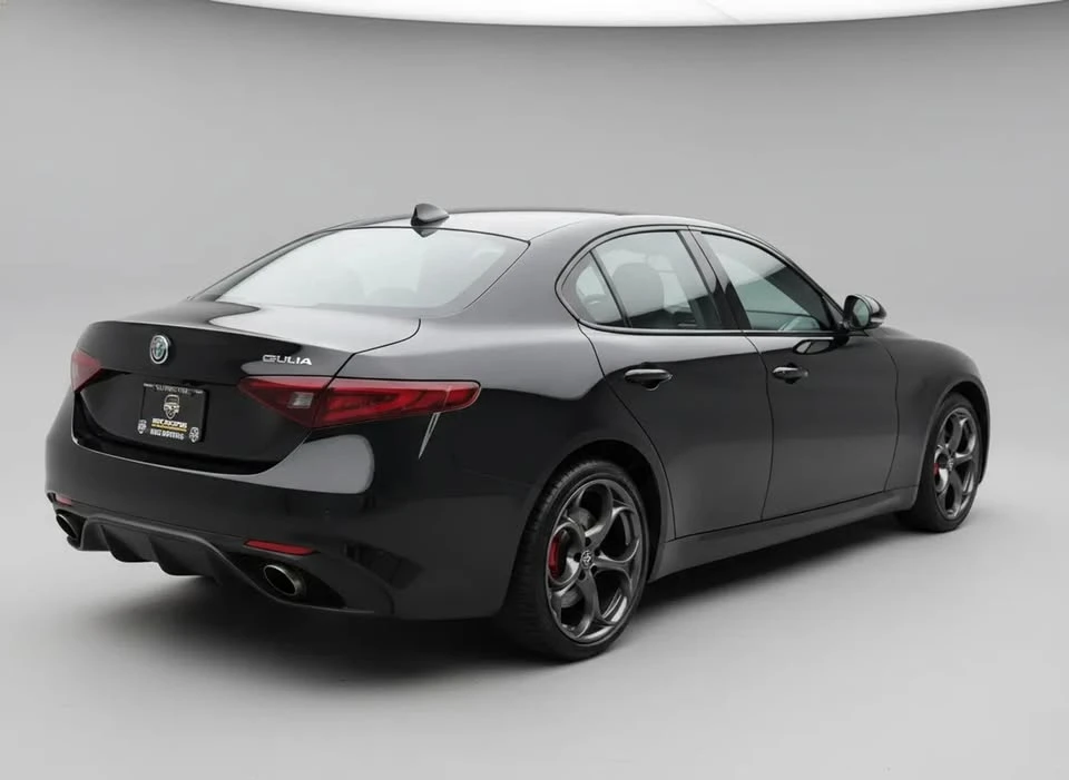 2018 Alfa Romeo Giulia - Image 7 of 20