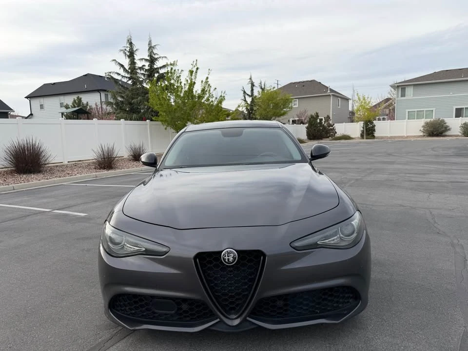 2018 Alfa Romeo Giulia - Image 8 of 19